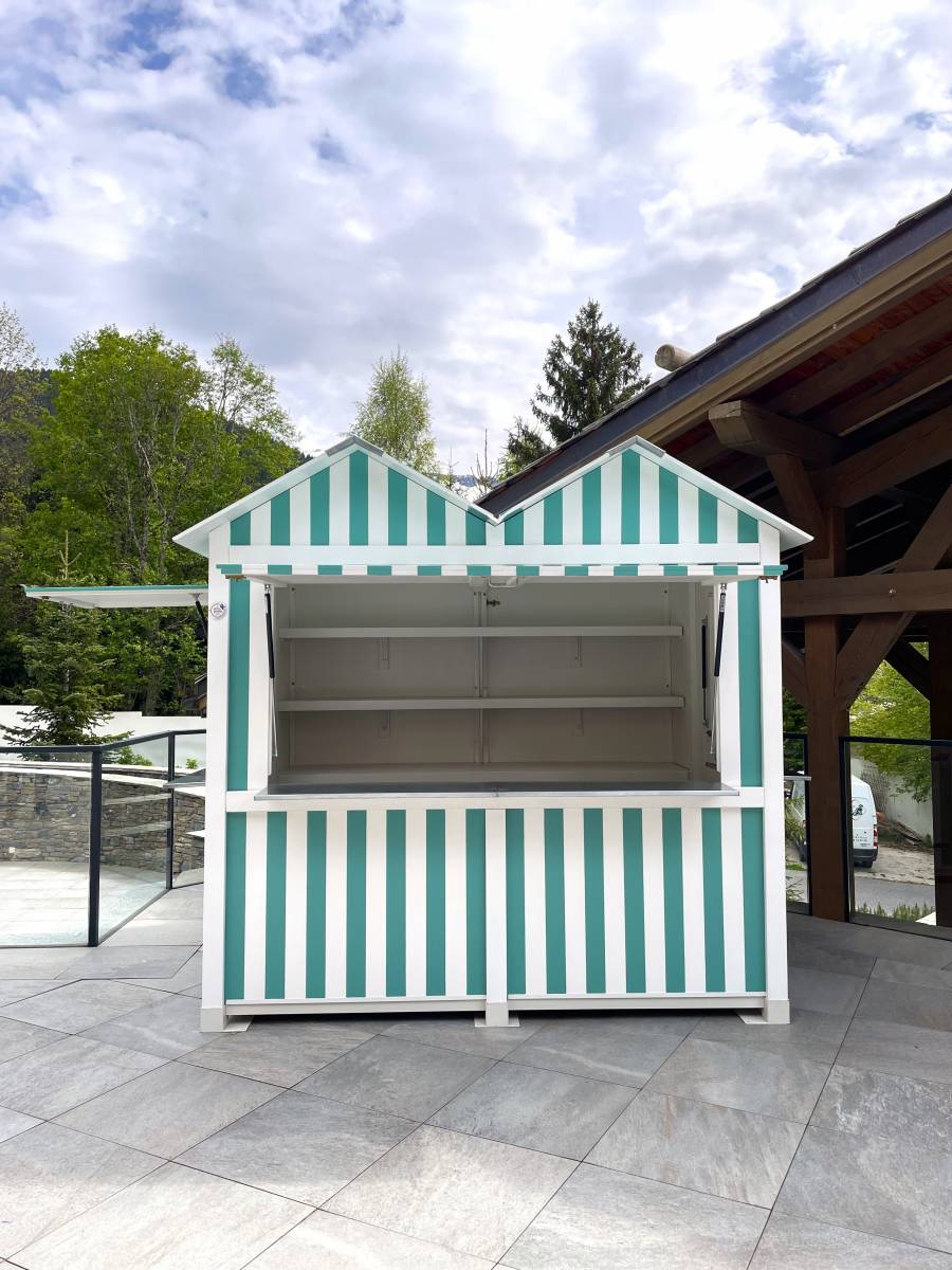 Cabine de plage en bois 