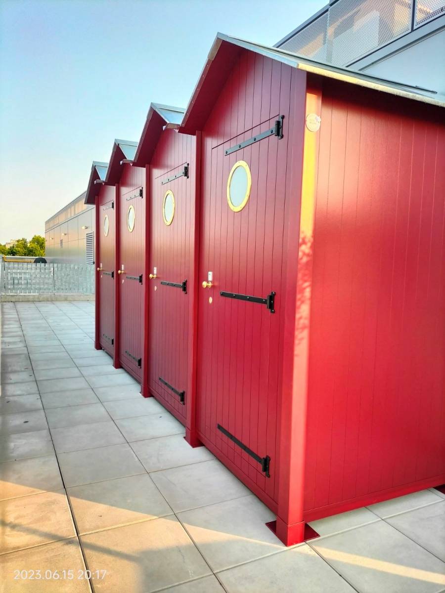 Cabine de plage en bois pour professionnels 