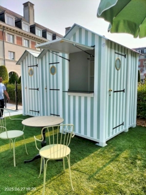 Installation de 3 cabines en bois pour DisneyLand Paris