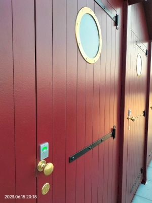 Cabines vestiaire pour le roof-top du The Social Hub Cabines vestiaire pour le roof-top du The Social Hub