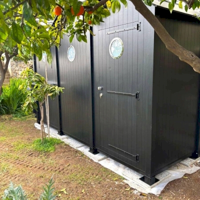 Installation d’une cabine de plage haut de gamme